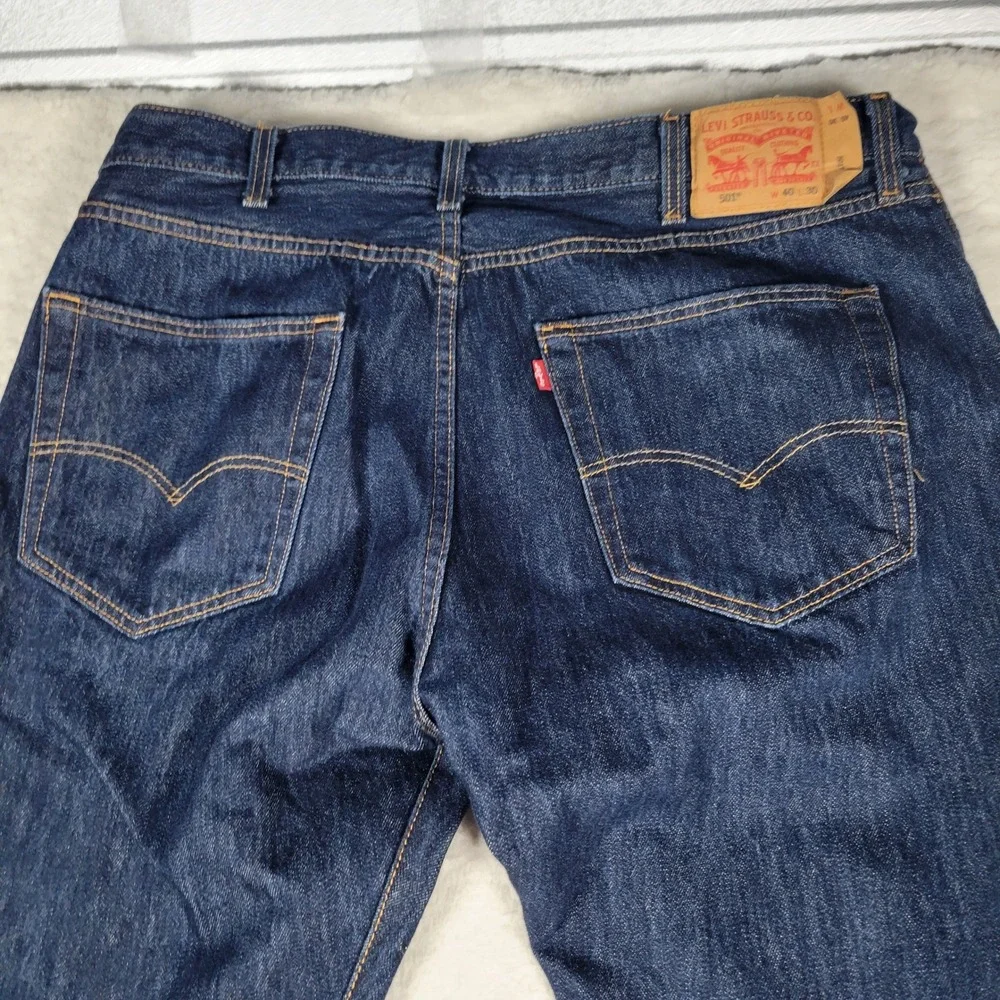 Levi's 501 Original Straight Leg Jeans Mens 40x30 Dark Indigo Blue Button Fly